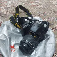 دوربین نیکون d3300 همراه با لنز 18تا ۵۵میلی متر VR