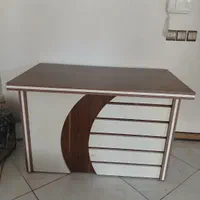 میز اداری سالم و نو