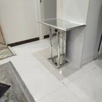 ویترین کنارسالونی تمام آینه ای
