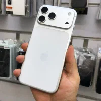 آیفون ۱۷ پرومکس سیلور za آک