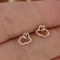 ساخت انواع گوشواره طلای میخی