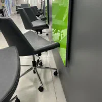 میز و صندلی اداری (درحدنو)به قیمت|مبلمان اداری|تهران, عباسآباد|دیوار