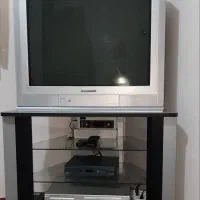 تلویزیون و میز تلویزیون|تلویزیون و پروژکتور|اردبیل, |دیوار