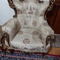 فروش مبل سلطنتی باچوب راش  وسه میز تمیز