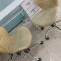 لوازم آرایشگری میزوصندلی ناخن