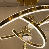 لوسترهایمدرن وارداتی سقفی با طراحی خاص و نور LED|لوستر و چراغ آویز|تهران, امام زاده حسن|دیوار