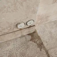 لوله کش آب و فاضلاب گرمایش نصب. شیرالات