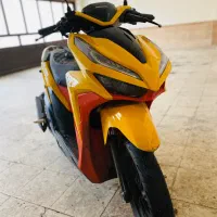 کلیک ۱۵۰ زرد خاص