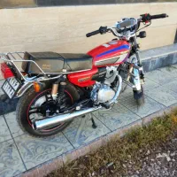 موتور سیکلت ۲۰۰همتاز