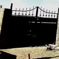 گاراژ وانبار ۱۵۰متری زیر قیمت چکی واقساطی در راران|فروش دفتر صنعتی، کشاورزی، تجاری|اصفهان, ارداجی|دیوار