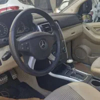 بنز b200