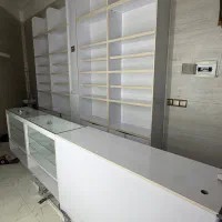 ویترین و پیشخوان مغازه  در حد نو