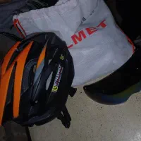 کلاه دوچرخه سواری حرفه ای برند معروف HELMET