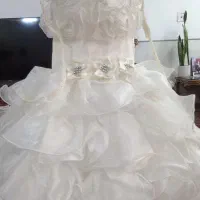 لباس عروس  مناسب یک سال