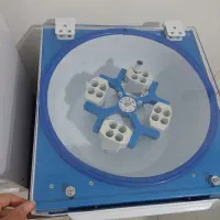 دستگاه سانتریفوژ پی ارپی