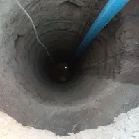 چاه کن و مغنی|خدمات پیشه و مهارت|آبیک, |دیوار