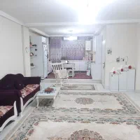 مبل و جلومبلی و جاکفشی۳ردیفه ومیز تلویزیونی درحدنو