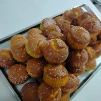 کیک یزدی و کشمشی