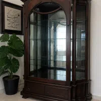 فروش فوری بوفه چوبی کلاسیک و شیک