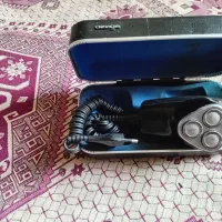 ریش تراش برقی سه تیغه