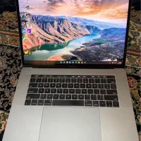 مک بوک پرو تاچ بار + گرافیک مجزا