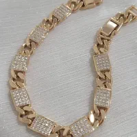 کویین گالری|بدلیجات|تهران, نیروی هوایی (پیروزی)|دیوار