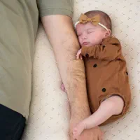 پذیرش رحم جایگزین اتباع و ایرانی و اهدا کننده تخمک