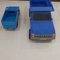 دوعدد نیسان بزرگ و کوچک درحدنو