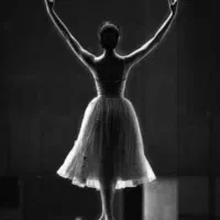 آموزش رقص با مربی حرفه ای خانم