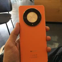 آنر x9b حافظهٔ ۲۵۶ گیگابایت