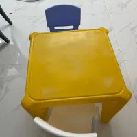 میز و صندلی کودک