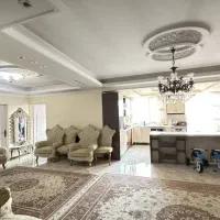 شهرک نفت ۱۷۵ متر ۲ خوابه چشم انداز/ لابی/۳پارکینگ