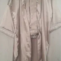 تعدادی کت و مانتو نو|لباس|یاسوج, |دیوار