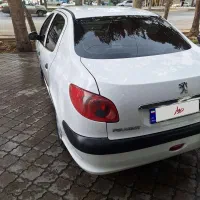 پزو۲۰۶ صندوق‌دار|خودرو سواری و وانت|بروجرد, |دیوار