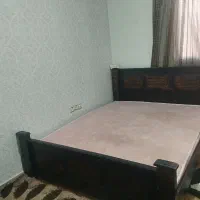 تخت دو نفره همراه اینه دراور