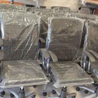 //حراج بزرگ صندلی‌های اداری و کنفرانسی++