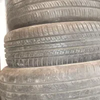 تعدادی لاستیک شاسی بلند وپژو و پرایدی