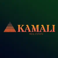 160-متری-در-اواسط-شرقی