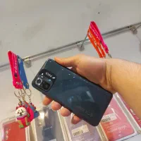 شیائومیpocom5s256فقط روشن شده همراه هدیه1 سرور1ماه|موبایل|قم, عمار یاسر|دیوار