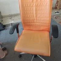 صندلی چرخشی