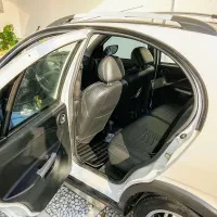 کوئیک R دندهای ۱۴۰۰ بدون رنگ و خط خوردگی|خودرو سواری و وانت|آمل, |دیوار