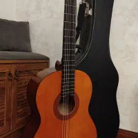 گیتار یاماها c40