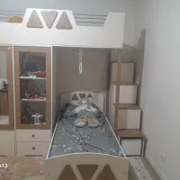 تخت دو طبقه نوجوان