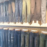 به یک فروشنده اقا جهت کار در پوشاکی