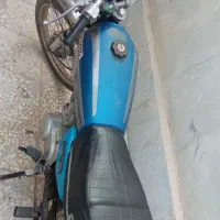 موتورسیکلت مدل۸۲