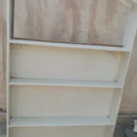 قفسه چوبی