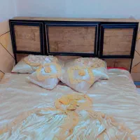 تخت خواب دونفره کاملا سالم|تخت و سرویس خواب|اصفهان, طاحونه|دیوار