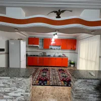 آپارتمان طبقه اول در غربی ۱۷