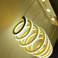 دو عدد لوستر طرح پیچی