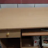 میز کامپیوتر